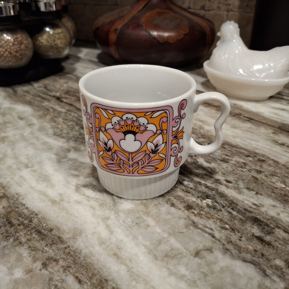 Vintage Floral Ceramic Mug